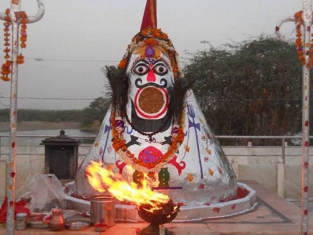 kodamdesar temple