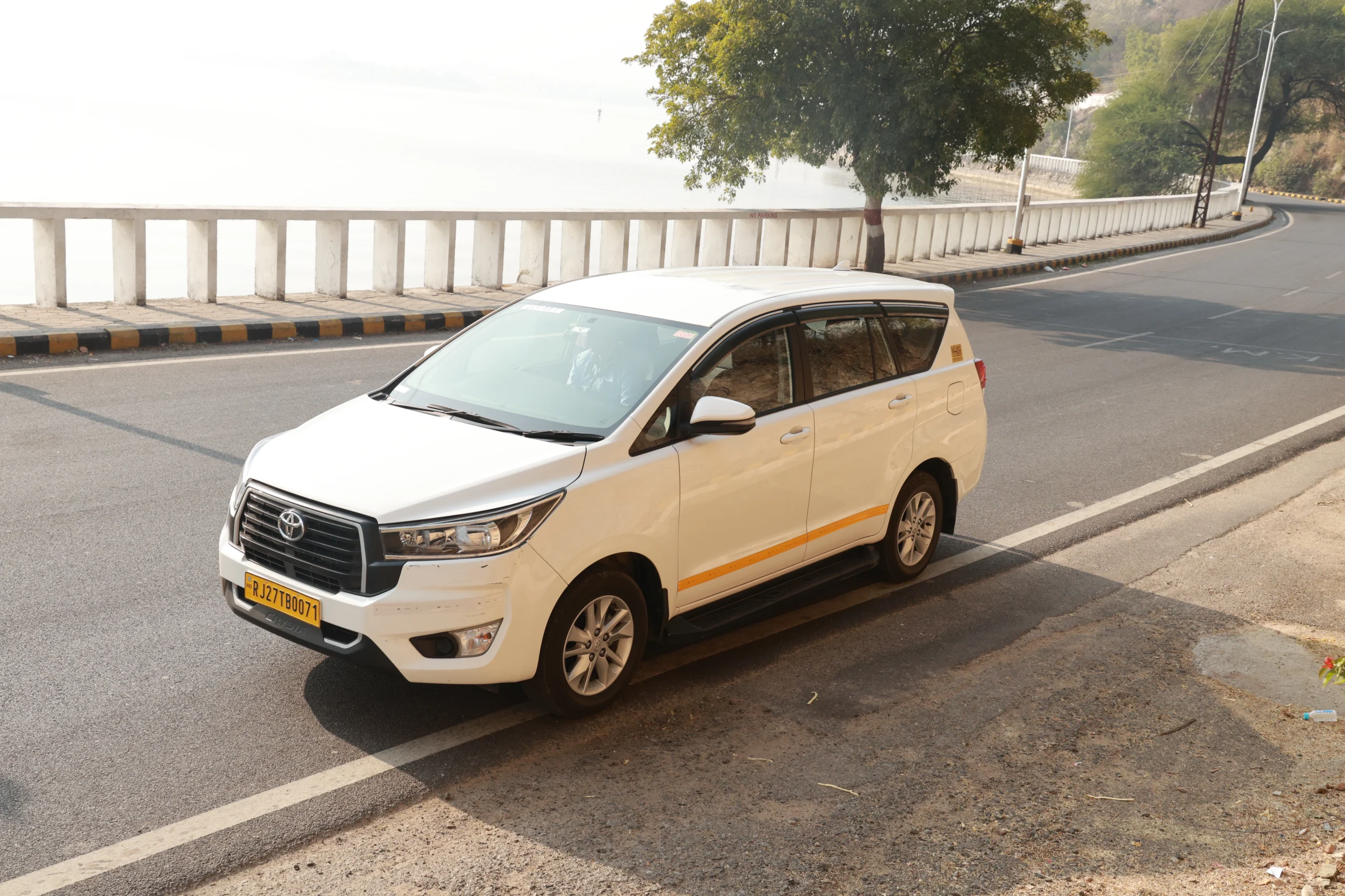 taxi service in udaipur for outstation.d18dca82